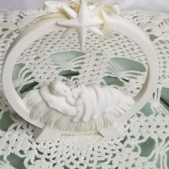 ROMAN Inc Asleep In A Manger The Millenium Collection 2001 - Picture 3 of 7